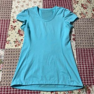 Lululemon shirt size 8